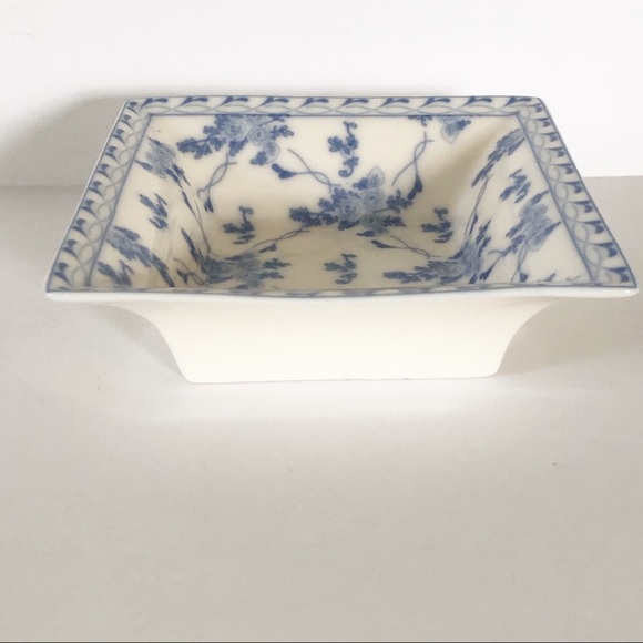 Rose Brocade by Skye McGhie porcelain square dish - Picture 5 of 5